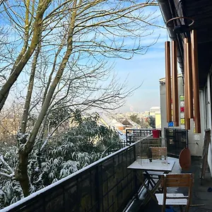 https://pavillon-a-cote-jardin-panoramique-de.fr-paris.fr